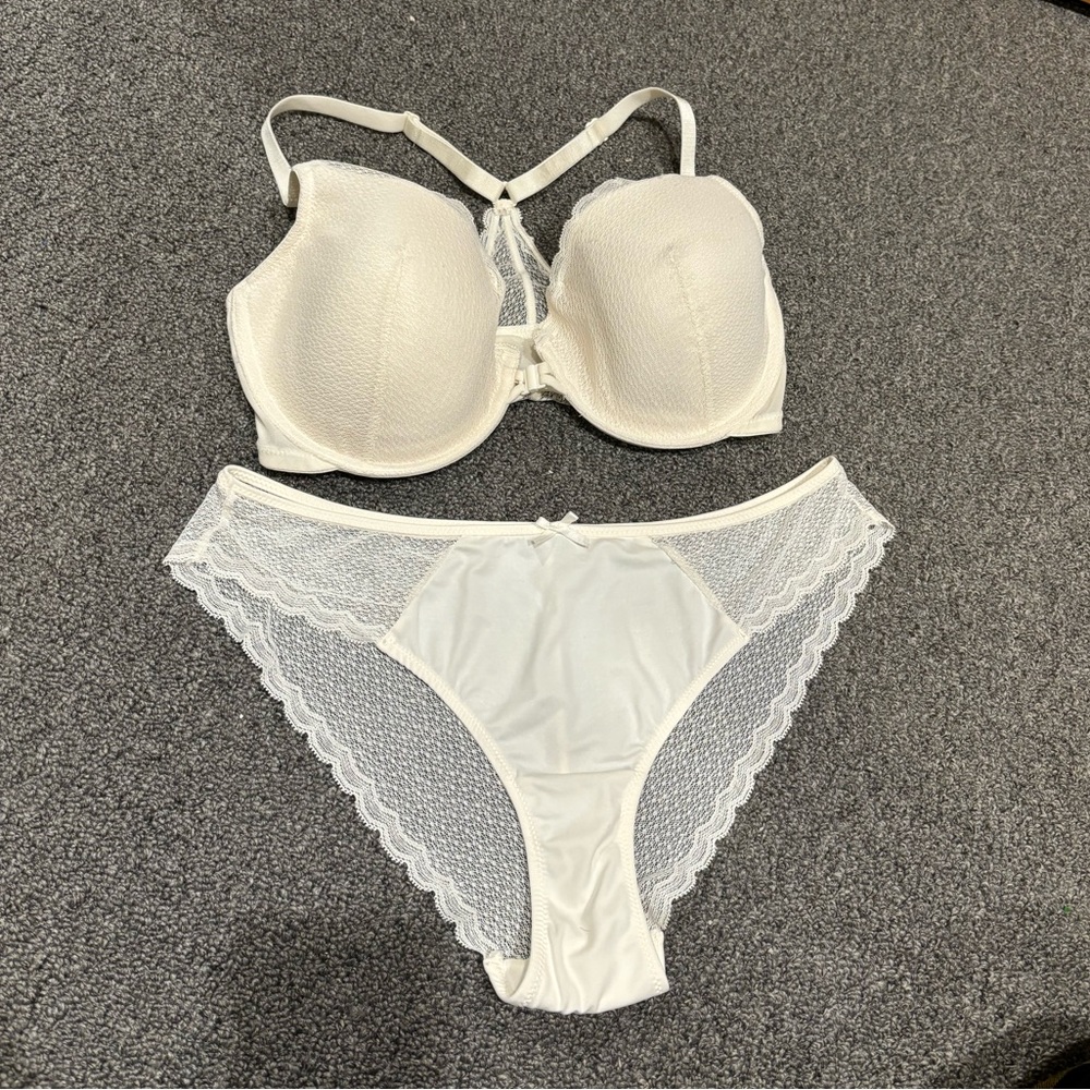 Auden Lace Bra and Panty Set